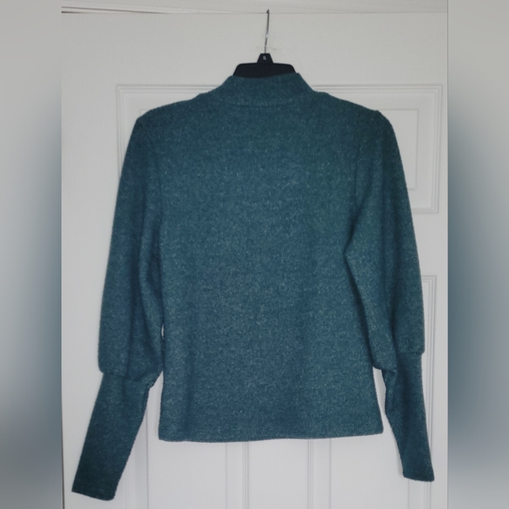 Sweater - Picture 2 of 2